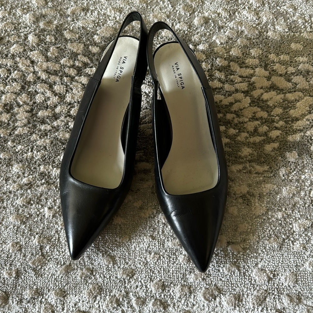 Via Spiga Pumps